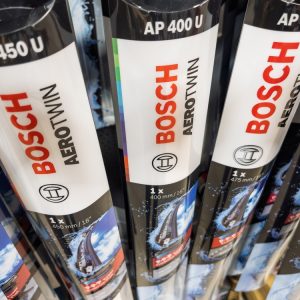 Därför väljer många Bosch torkarblad för bättre sikt året runt